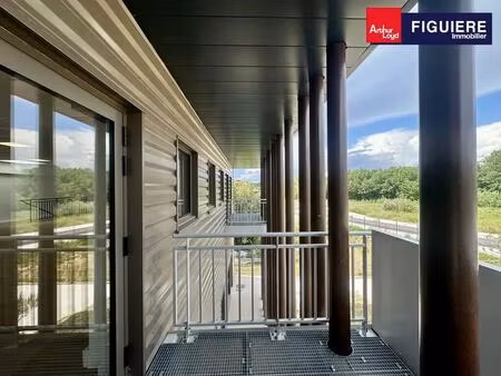 location local d’activités venelles 13770 675m²