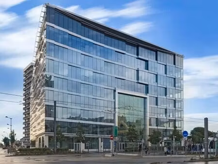 location bureaux 356 m² à 2 772 m²