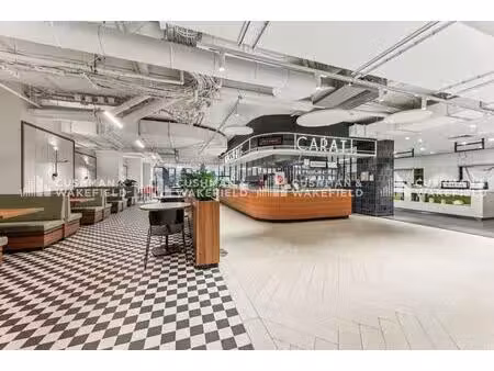 location bureaux 575 m² à 9 836 m²
