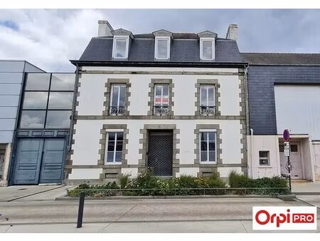 location bureaux 68 m²