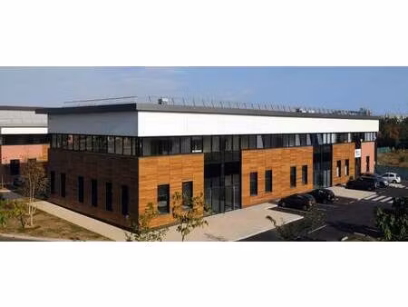 location bureaux 7 m² à 267 m²