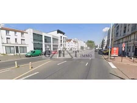 location commerce juvisy sur orge 91260 311m²