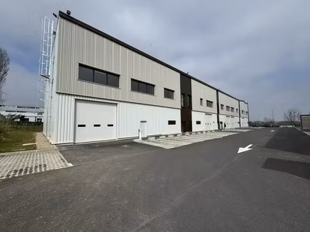 location local d’activités osny 95520 387m²