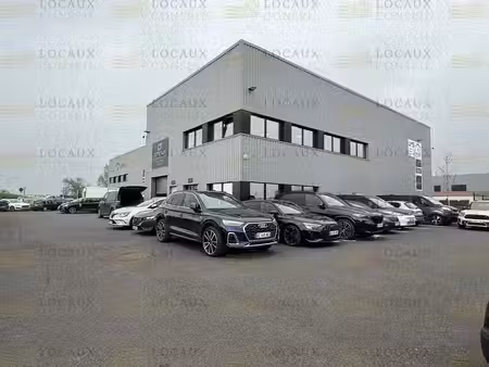 location local d’activités 484m²