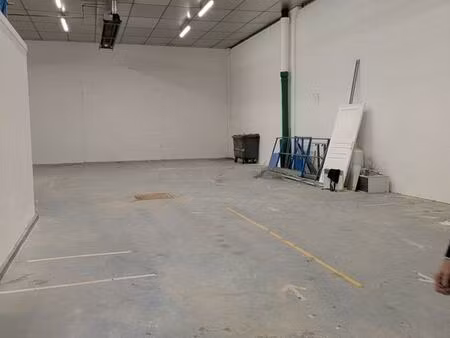 location bureaux 242 m²