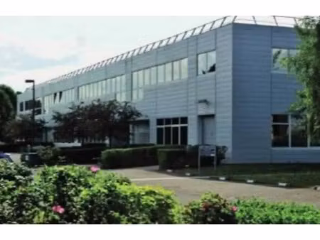 location bureaux 117 m²