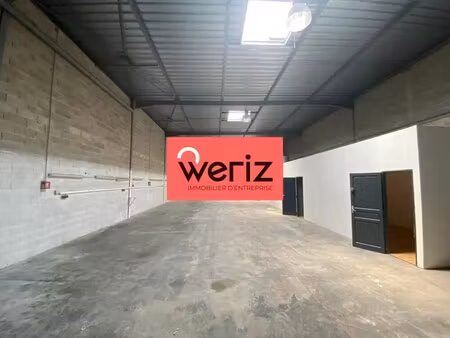 location entrepôt 92 m² à 452 m²