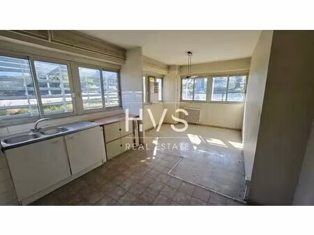 location entrepôt 200 m² à 1 200 m²