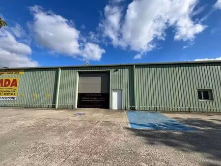 location local d’activités magny en vexin 95420 462m²