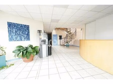 location bureaux 50 m² à 156 m²