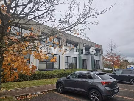 location bureaux 65 m²