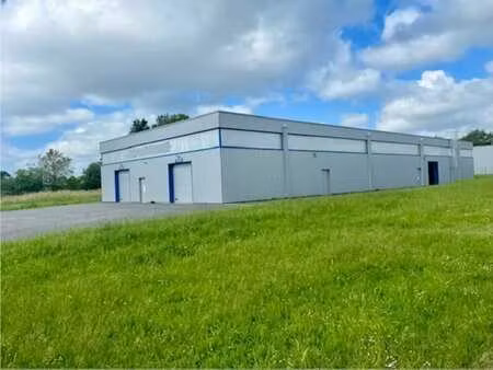 location bureaux 905 m²