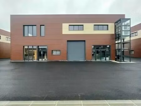 location bureaux 360 m²