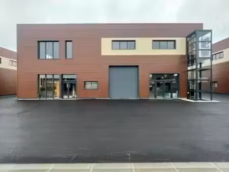 location local d’activités boos 76520 360m²