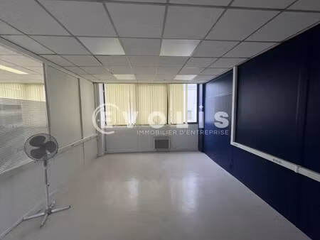 location bureaux 90 m² à 330 m²