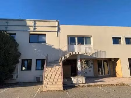 location bureaux 119 m²