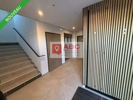 location bureaux 100 m²