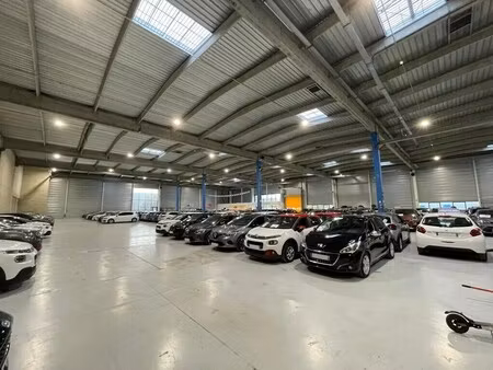 location bureaux 3 163 m²