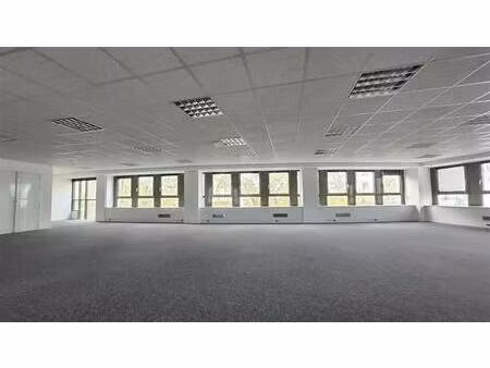 location bureaux 204 m²