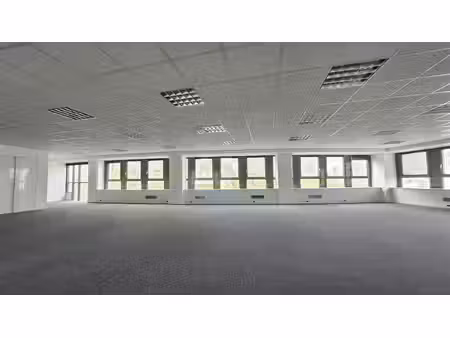 location bureaux la garenne-colombes 92250 204m²