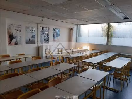 location bureaux 320 m²