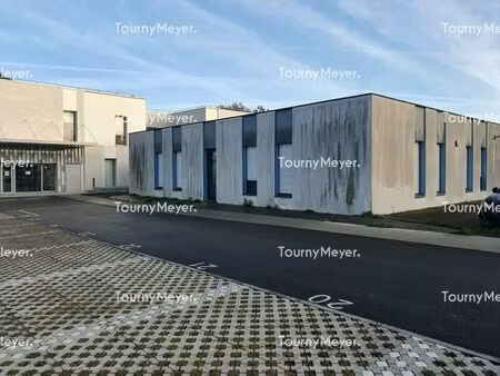 location bureaux 305 m²