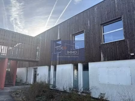 location bureaux 278 m²