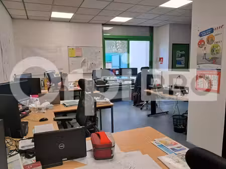 location bureaux montluçon 03100 130m²