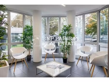 location bureaux 150 m² à 1 383 m²