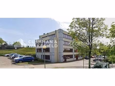 location bureaux 120 m²