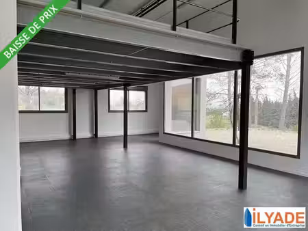 location bureaux 215 m²