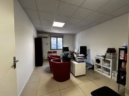 location bureaux 26 m²