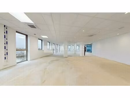 location bureaux 520 m²