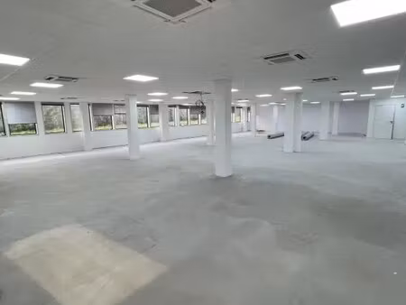 location bureaux 397 m²