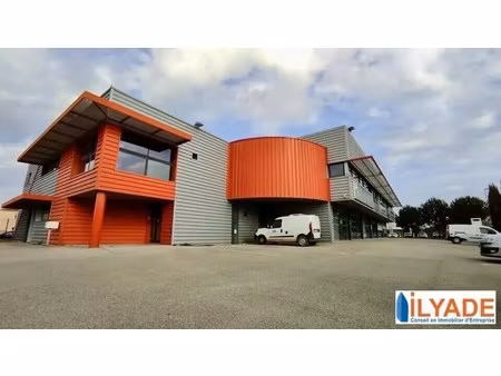 location bureaux 80 m²