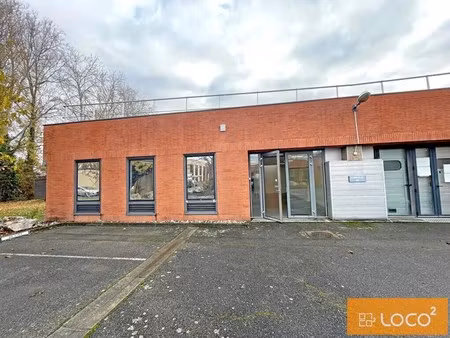 location bureaux 251 m²