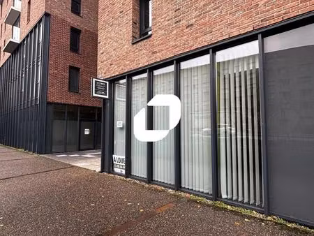 location bureaux 90 m²