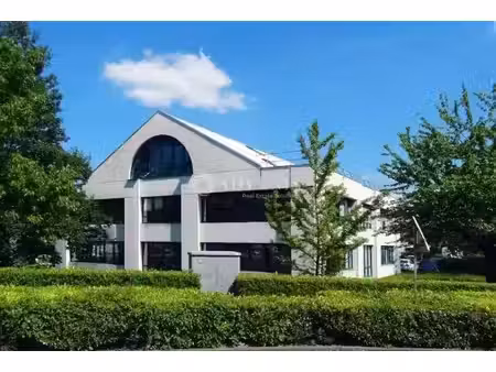 location bureaux trappes 78190 14m² à 172m²
