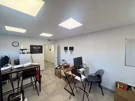 location bureaux velaux 13880 25m²