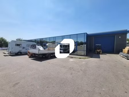 location bureaux 243 m²