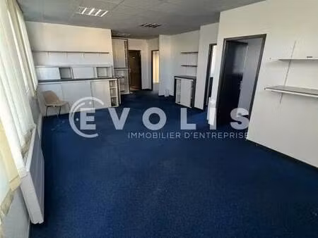 location bureaux 152 m²