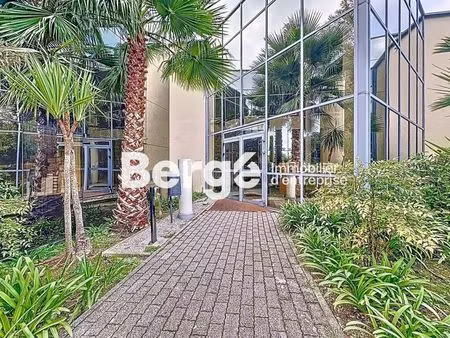 location bureaux 228 m² à 685 m²