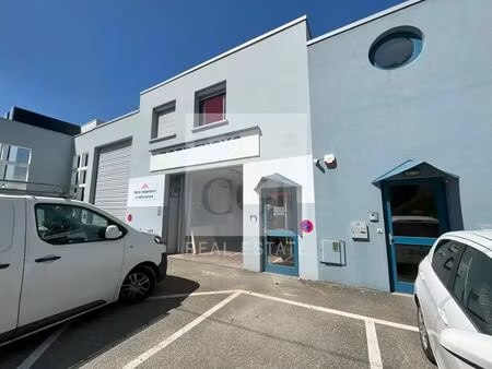 location bureaux 154 m²
