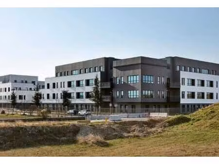 location bureaux 183 m² à 975 m²