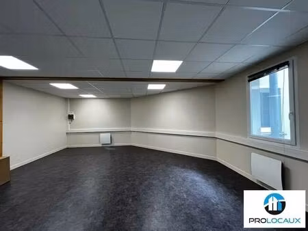 location bureaux 114 m²