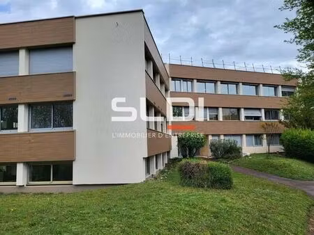 location bureaux 150 m²