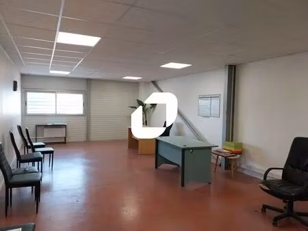 location bureaux 45 m² à 209 m²