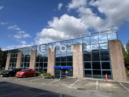 location bureaux 162 m² à 448 m²