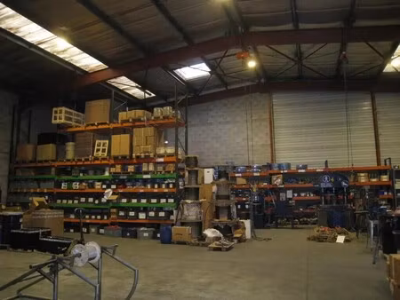 location entrepôt 764 m²