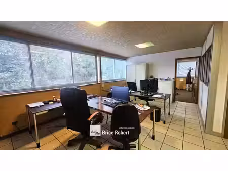 location entrepôt 80m² à 1300m²